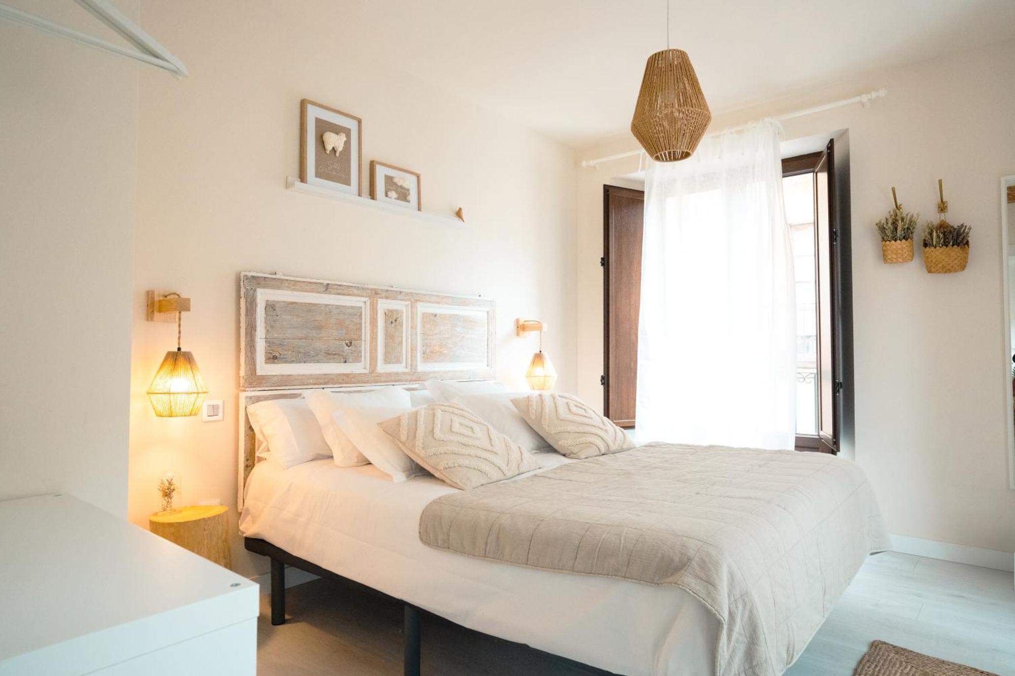 Uxama Luxury Sl