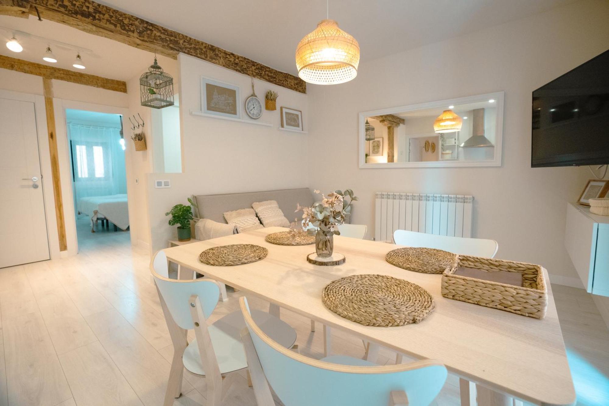 Uxama Luxury Sl Apartment El Burgo de Osma-Ciudad de Osma